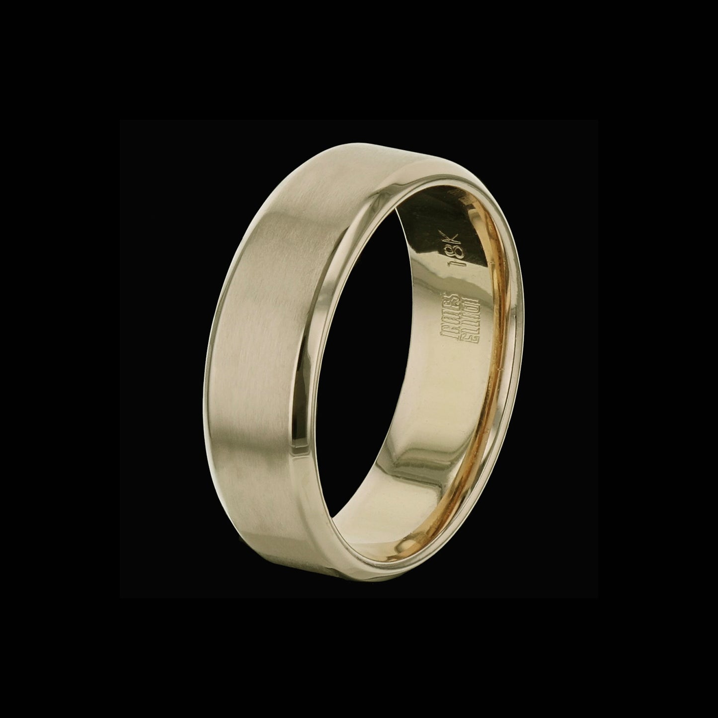 Band Bevel Yellow Gold