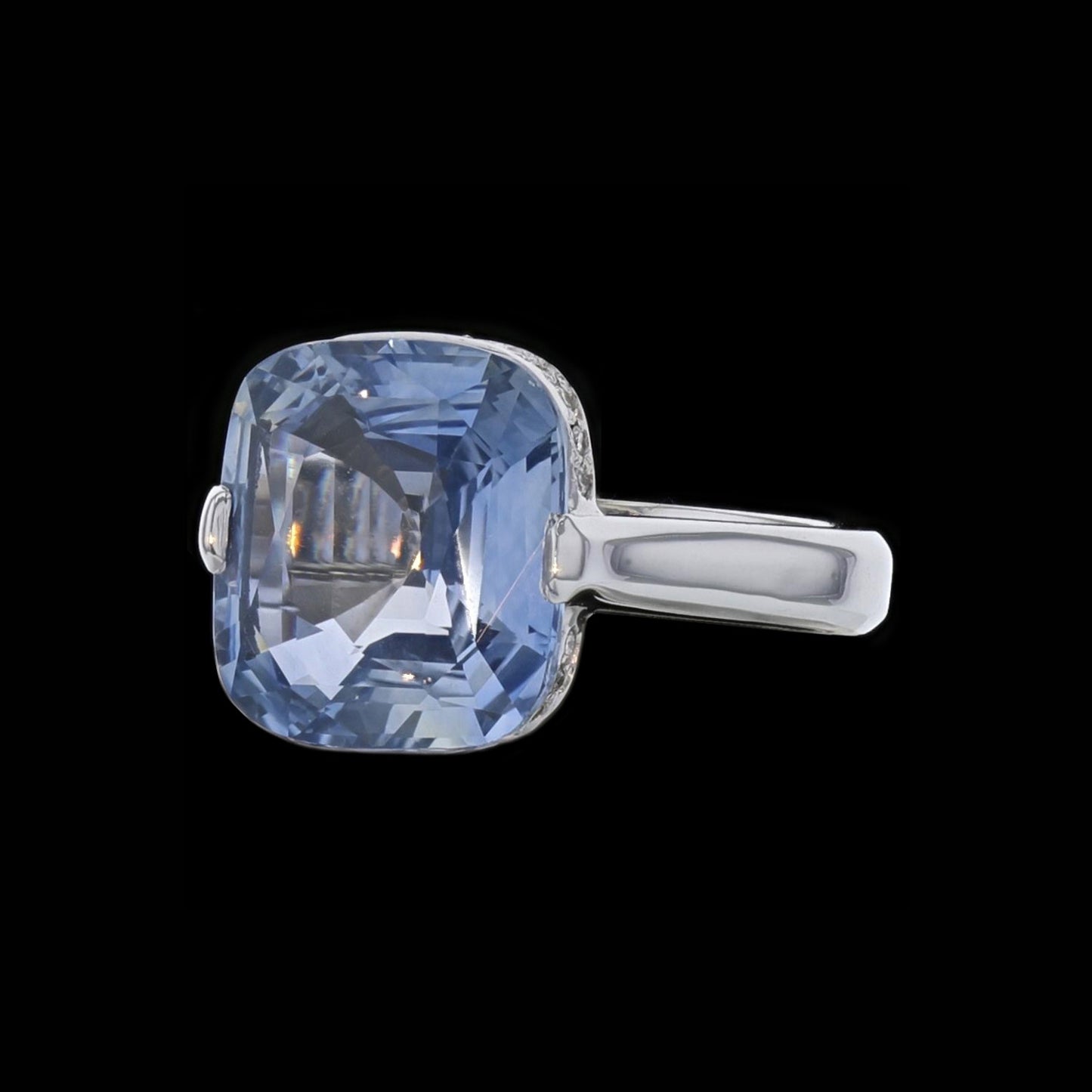 Ring Naked Cushion Sapphire