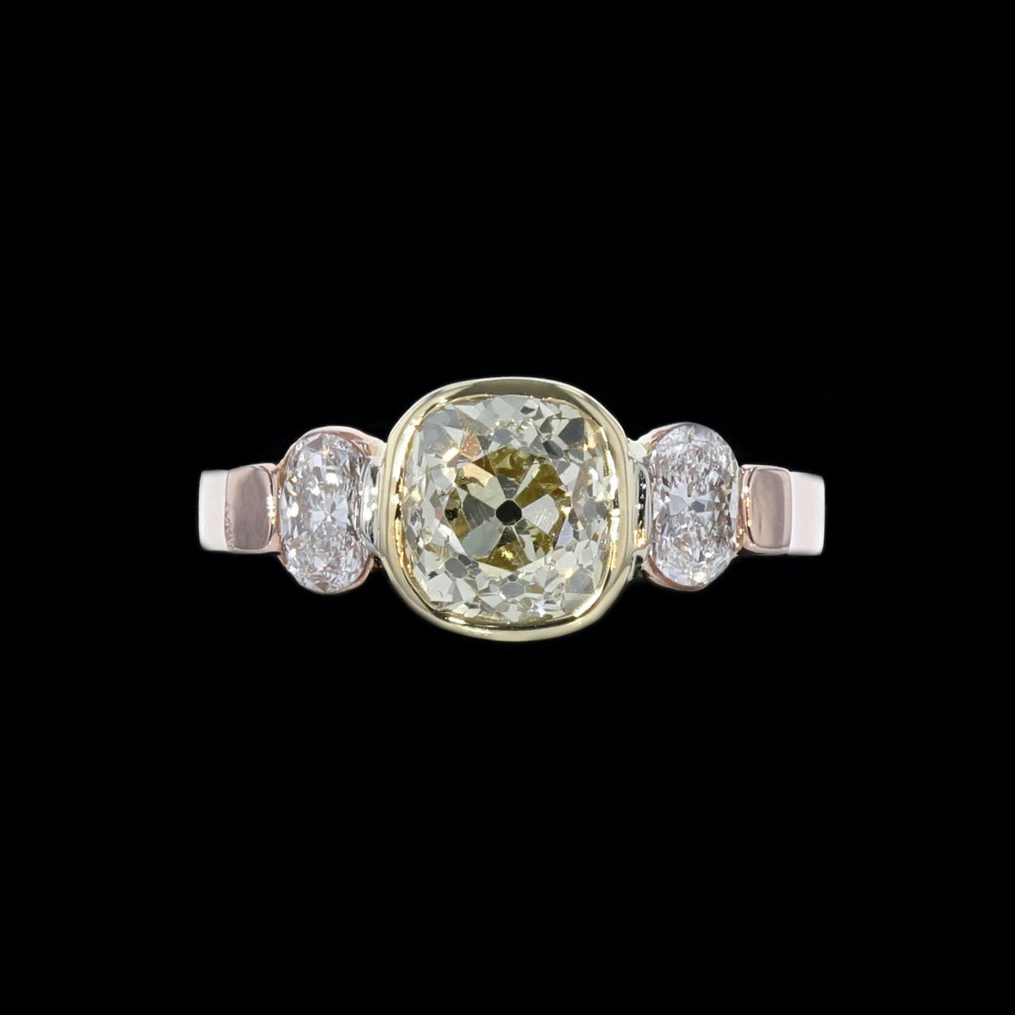 Ring Simple 3 Cushion Yellow