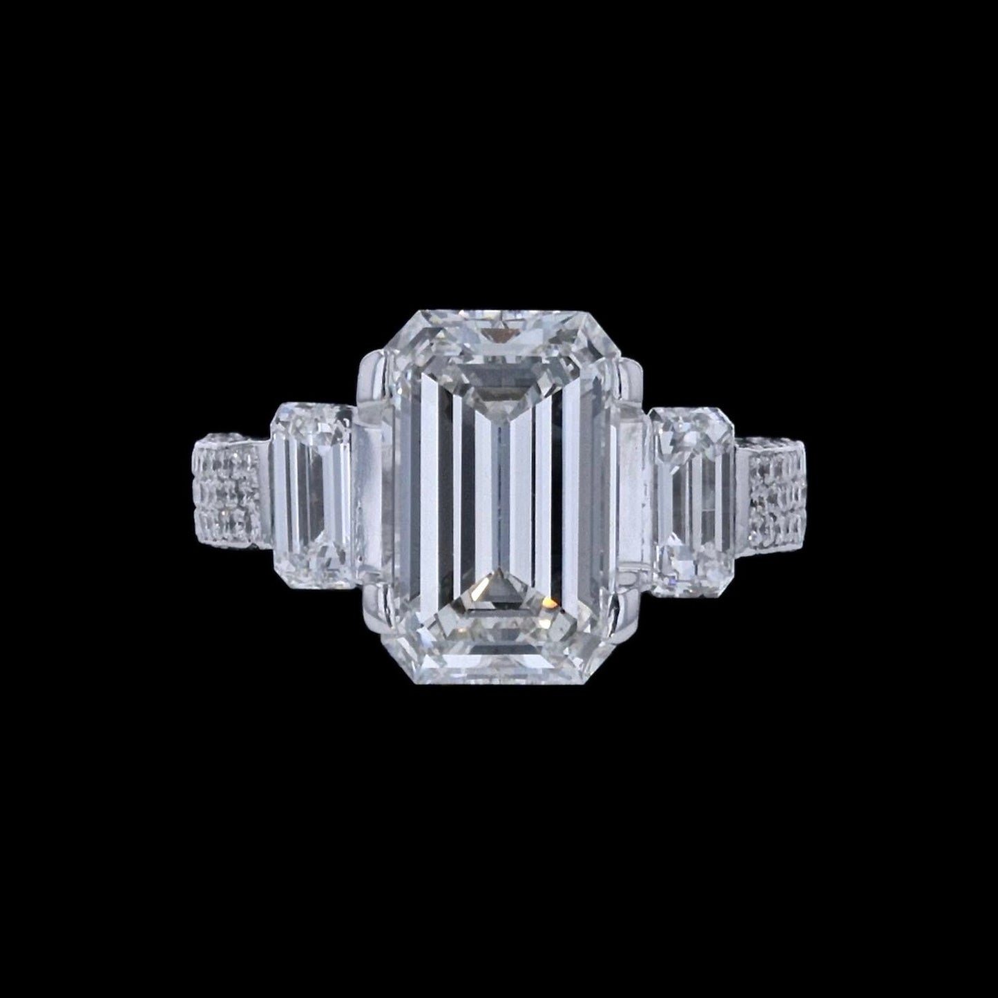 Ring Simple 3 Naked Emeralds