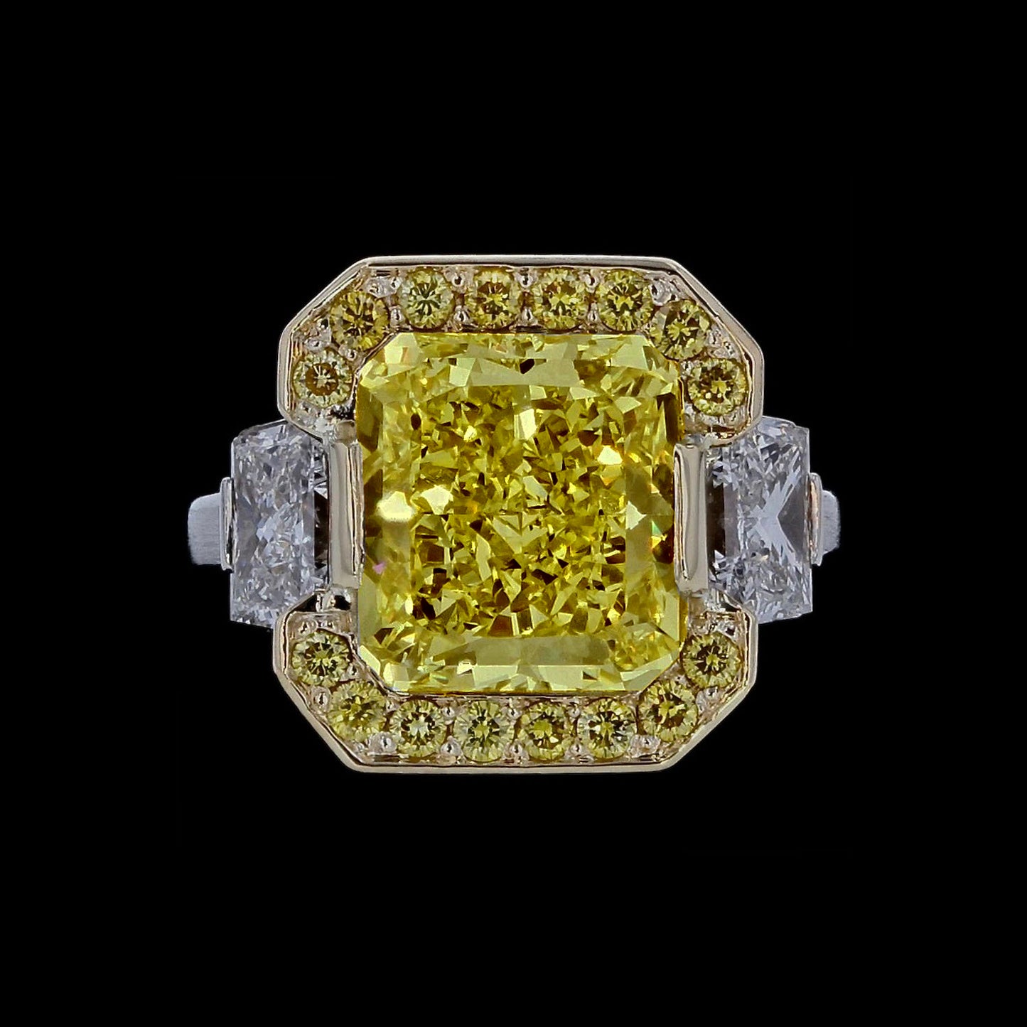 Ring Simple 3 Yellow Trapezoid