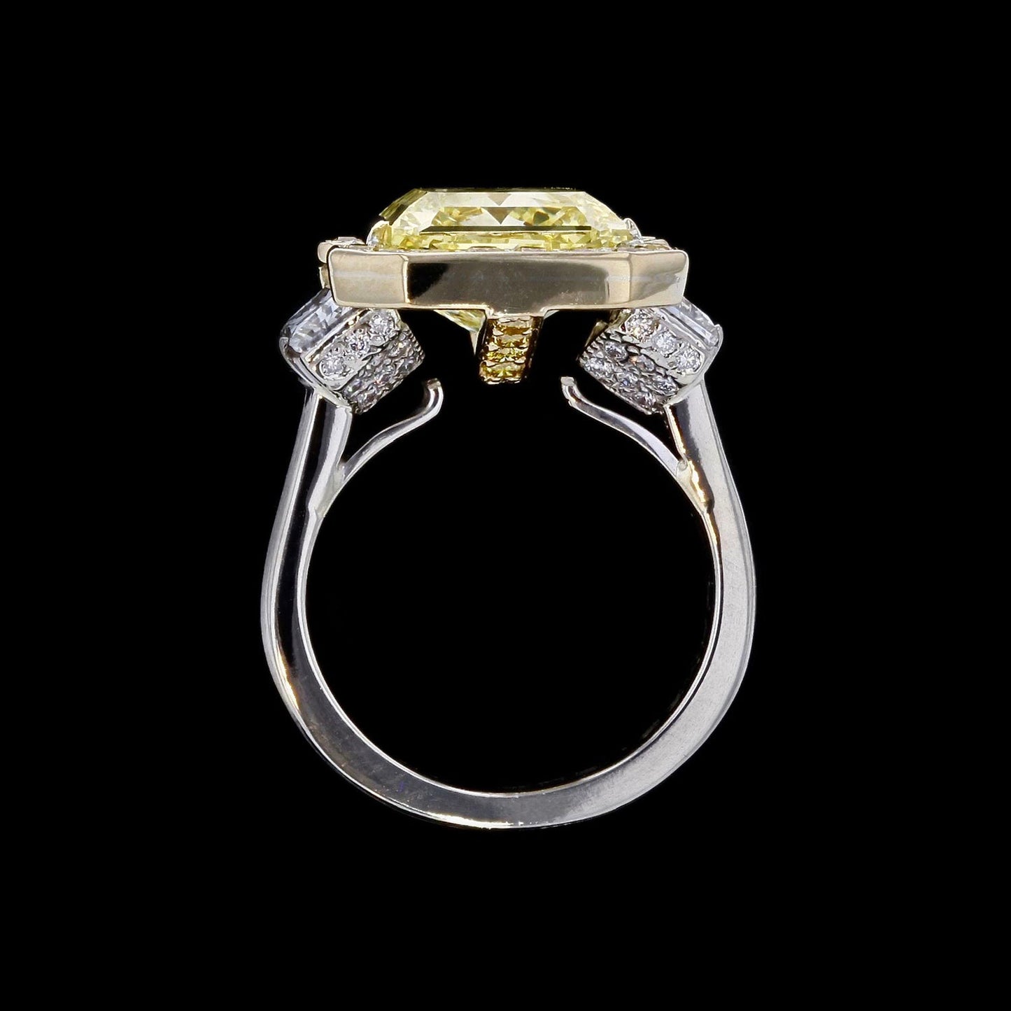 Ring Simple 3 Yellow Trapezoid