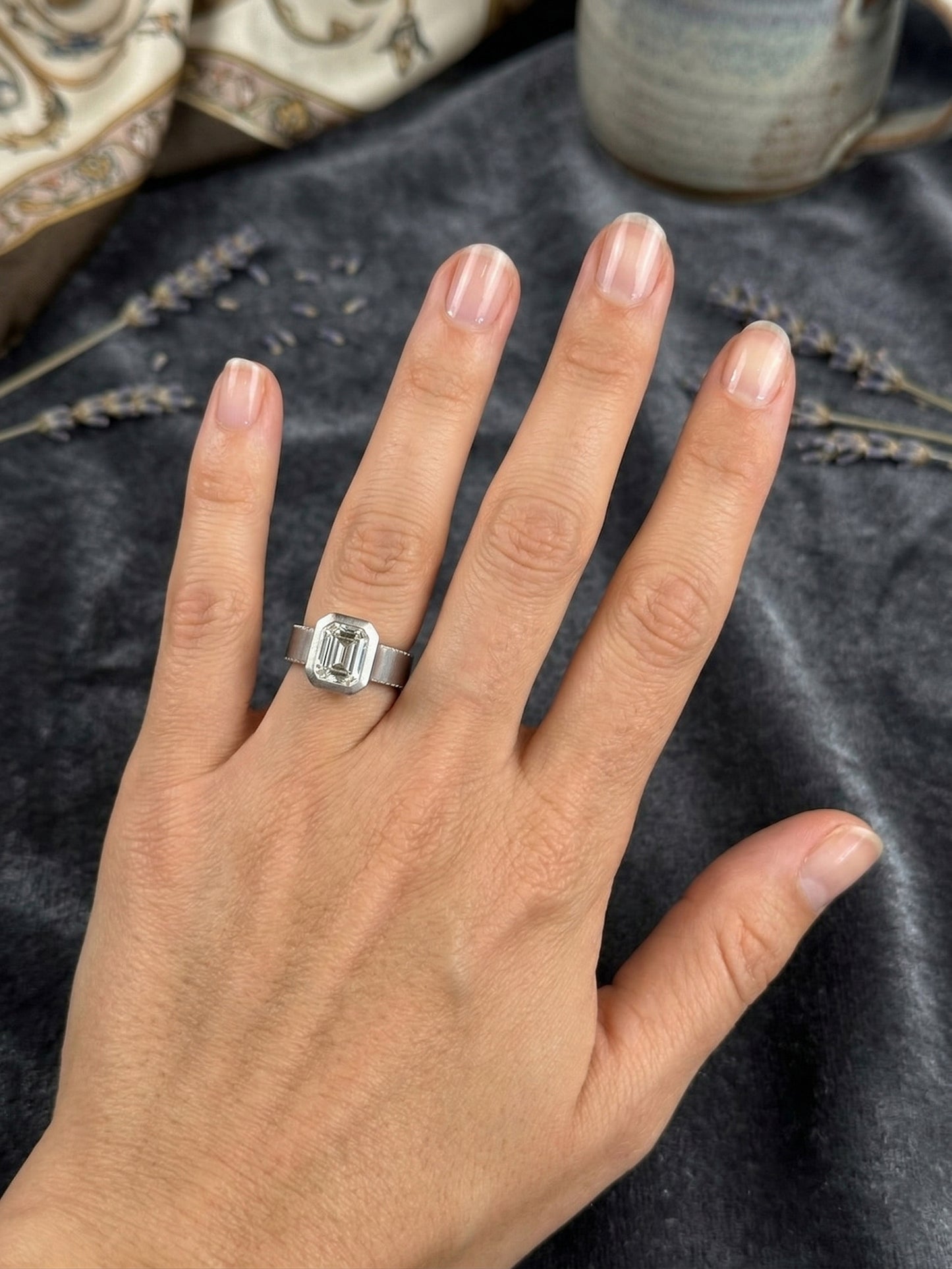 Ring Solid Emerald