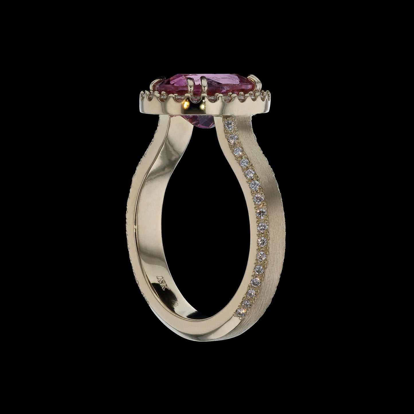 Ring Cloud Pink Tourmaline