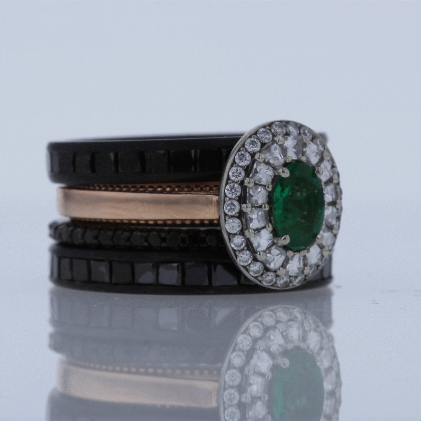 Ring Oval Emerald Blaze Brilliant Frame
